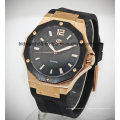 Custom Sports Gold Tone Leather Band Montre bracelet automatique Hommes